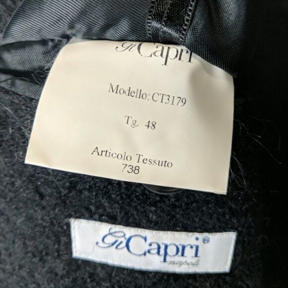 Gi Capri Three Button Overcoat - Picture 5 of 7